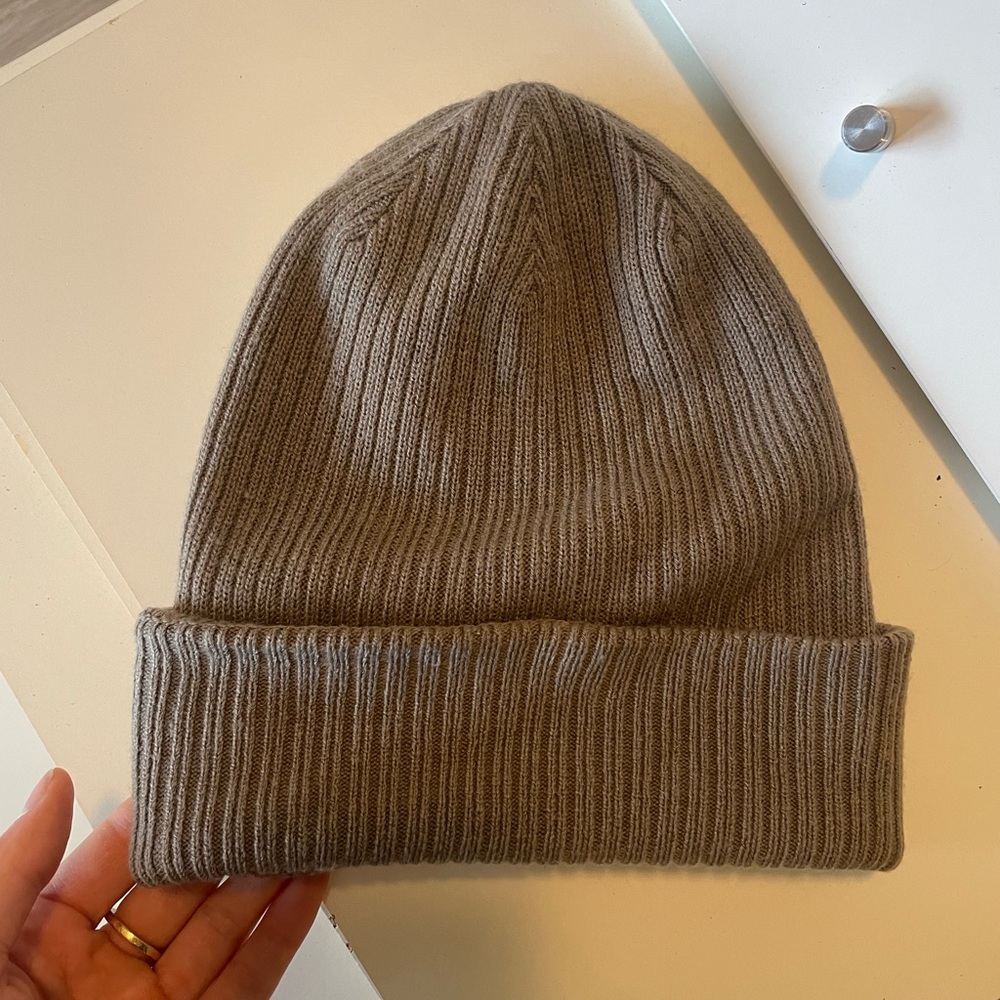 Aritzia x Main Character toque